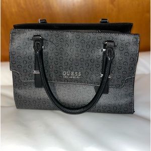 Grey 2019 Guess purse